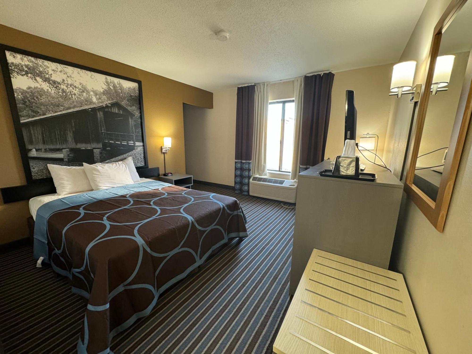 Super 8 By Wyndham Columbia Clark Lane Hotel Eksteriør billede