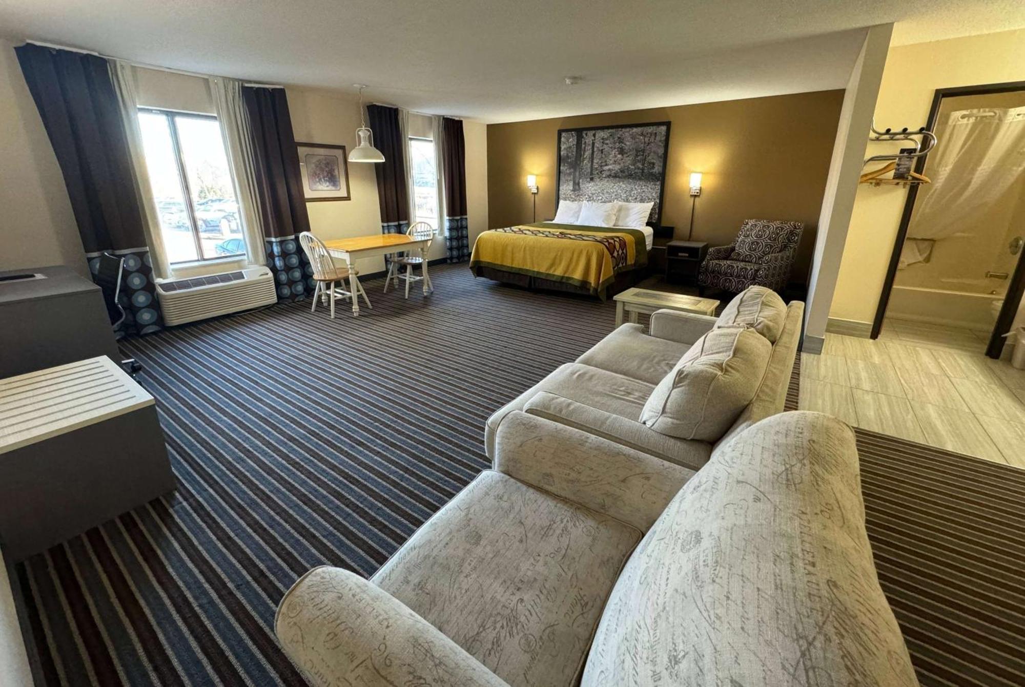 Super 8 By Wyndham Columbia Clark Lane Hotel Eksteriør billede