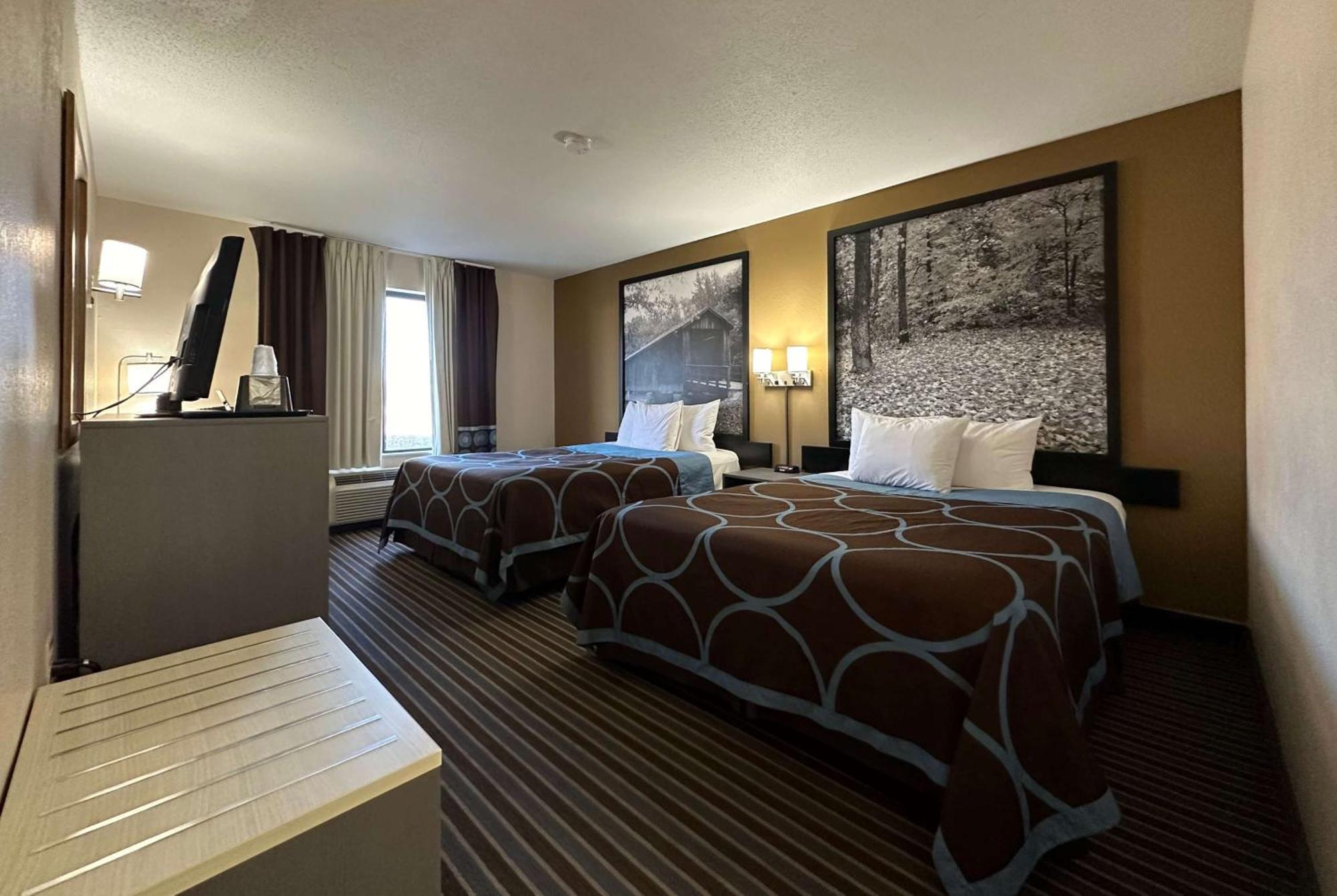 Super 8 By Wyndham Columbia Clark Lane Hotel Eksteriør billede